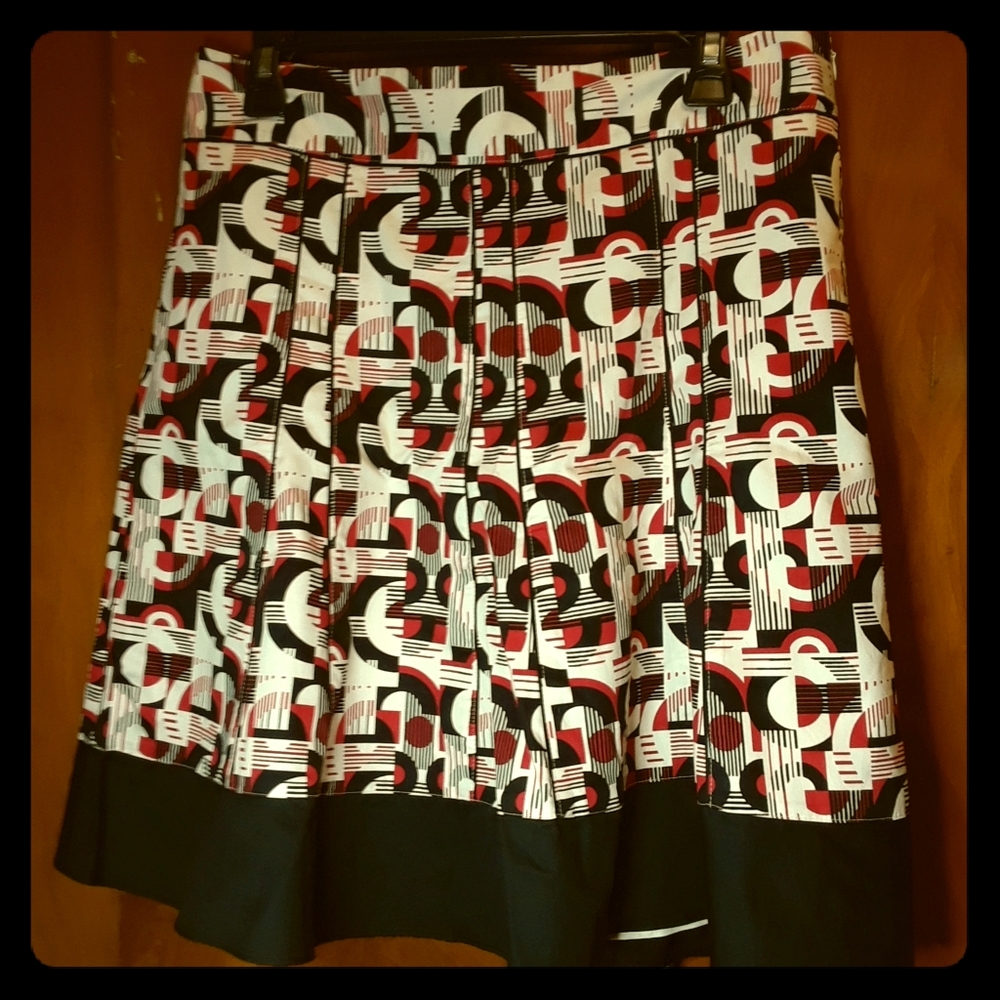 Ann Taylor Pleated Skirt